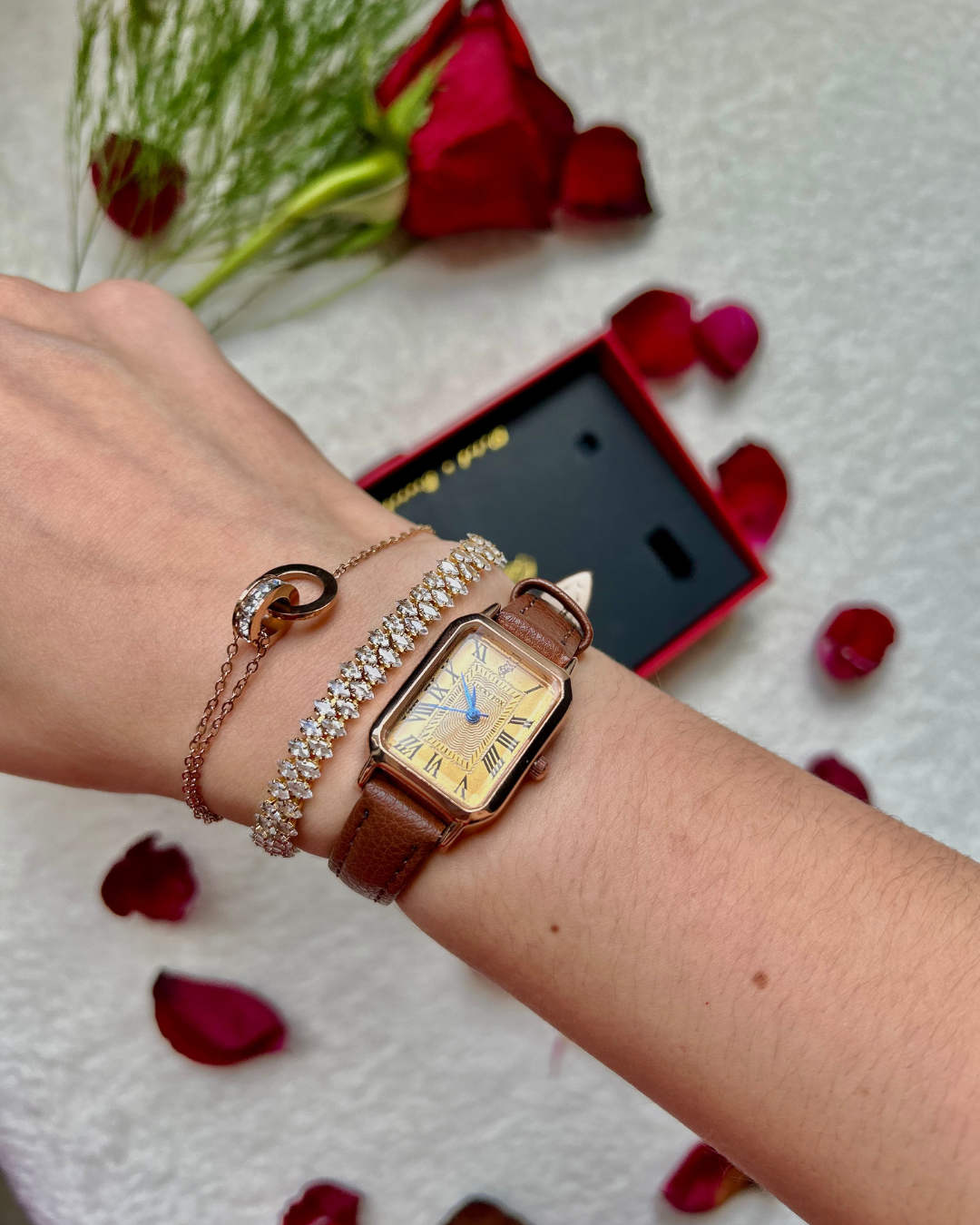 Juliette Classic Timepiece