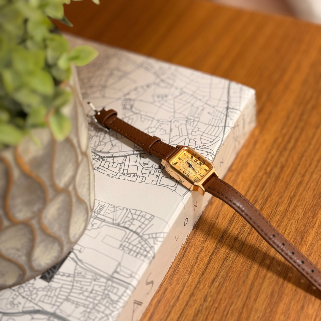 Juliette Classic Timepiece